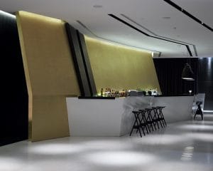 bar long